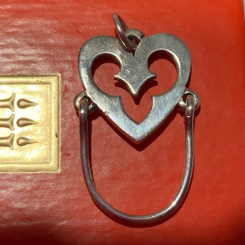James Avery Charm Holder